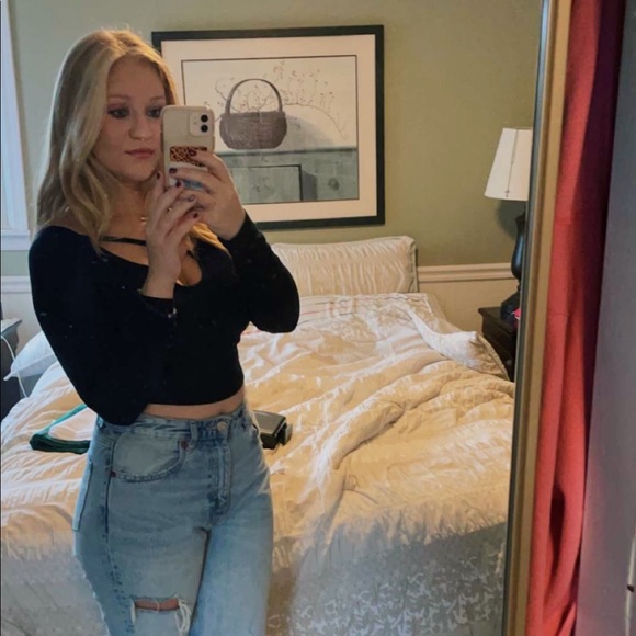 Meet your Posher, Lindsay - Picture 4 of 4